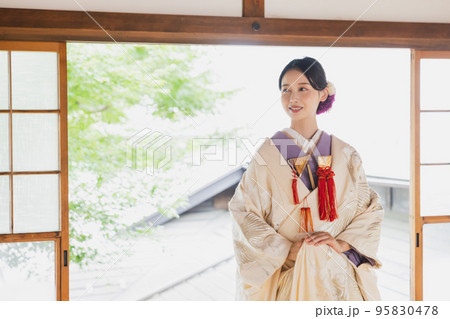 白無垢　色掛下　花嫁 95830478
