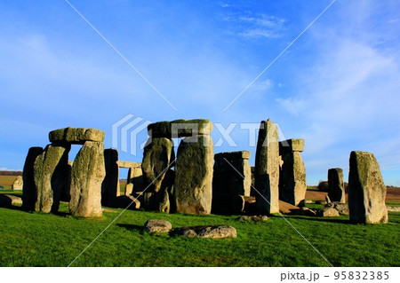 ストーンヘンジ 95832385