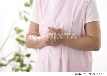 医療従事者　看護師　介護士　 95834145