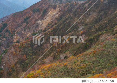 三方岩岳の紅葉 岐阜県 三方岩岳の紅葉 岐阜県 95834150
