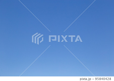 雲一つない青空 95840428