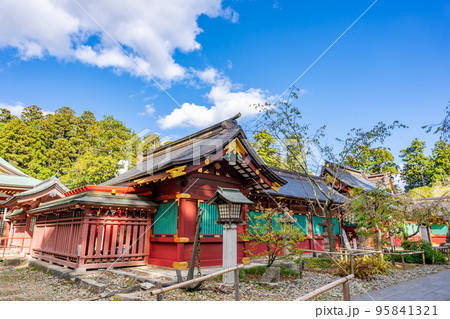 塩釜神社　門・廻廊 95841321