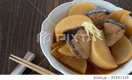 ぶり大根 95841326