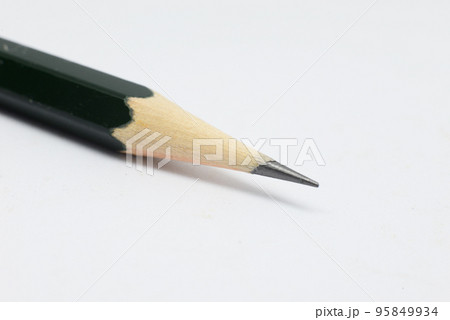 鉛筆の接写 95849934