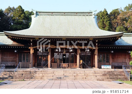 大分県護国神社　社殿 95851714
