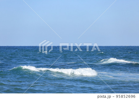 浜 自然 波 95852696