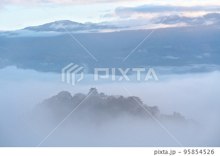 天空の城越前大野城 天空の城越前大野城 95854526