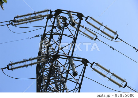 送電鉄塔の上部 送電鉄塔の上部 95855080