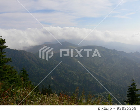 群馬県吾妻郡 長野県下高井郡 志賀高原横手山 上信越高原国立公園 スキー場 平成19年10月撮影 群馬県吾妻郡 長野県下高井郡 志賀高原横手山 上信越高原国立公園 スキー場 平成19年10月撮影 95855559