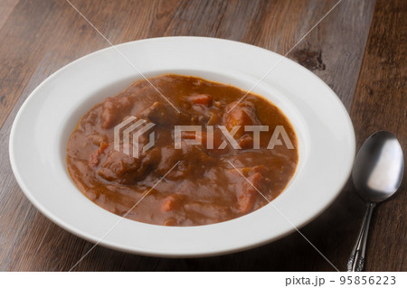 ビーフシチュー 95856223