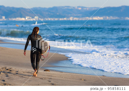 サーファー 95858111