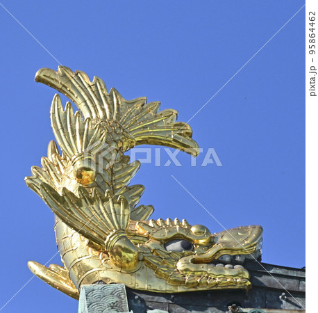 秋の名古屋城 95864462