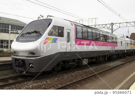 キハ183系5200代 ノースレインボーエクスプレス キハ183-5201 キハ183系5200代 ノースレインボーエクスプレス キハ183-5201 95866071
