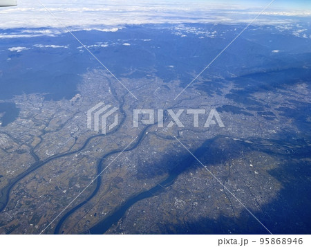 航空機からの濃尾平野　岐阜市付近 95868946