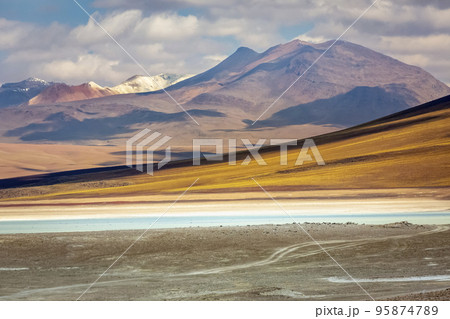 Laguna Blanca, white Lagoon at dramatic sky in Altiplano of Bolivia Laguna Blanca, white Lagoon at dramatic sky in Altiplano of Bolivia 95874789