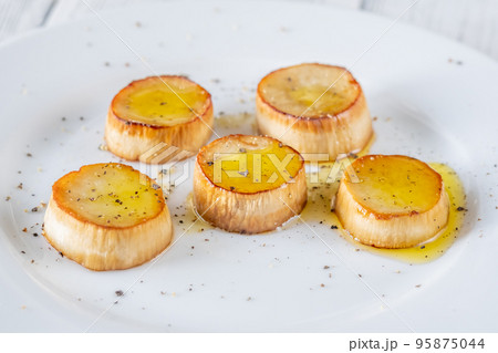 King oyster mushroom scallops King oyster mushroom scallops 95875044