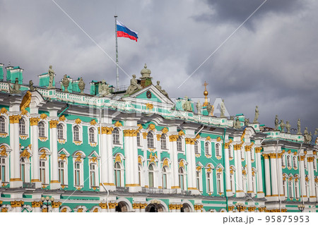 Russian state flag on Winter Palace, St.Petersburg, Russia Russian state flag on Winter Palace, St.Petersburg, Russia 95875953