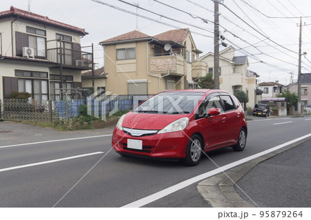 コンパクトカー 道路走行 コンパクトカー 道路走行 95879264