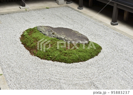 閑坐庭　黄梅院　大徳寺 95883237