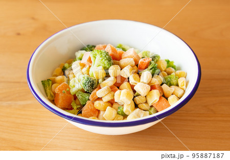 冷凍ミックスベジタブル　冷凍野菜　ミックスベジタブル 95887187
