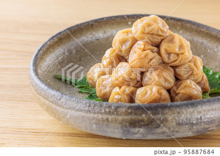 梅干　紀州みなべの小梅干し 95887684