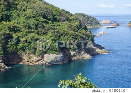 秋の島根半島四十二浦 美保関町諸喰 法田の風景 秋の島根半島四十二浦 美保関町諸喰 法田の風景 95891194