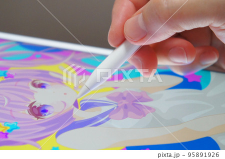 タブレット端末でイラスト制作 95891926