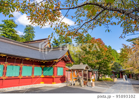 塩釜神社　門・廻廊 95893102