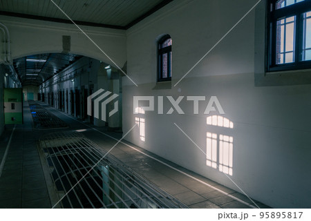 旧奈良少年刑務所 95895817