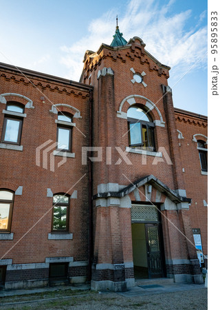 旧奈良少年刑務所 95895833