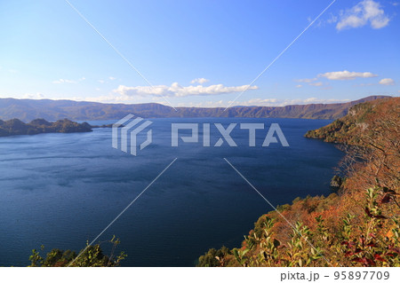 瞰湖台(かんこだい・十和田湖の三大展望台)からの絶景【青森県十和田市奥瀬十和田】 瞰湖台(かんこだい・十和田湖の三大展望台)からの絶景【青森県十和田市奥瀬十和田】 95897709