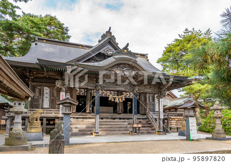 小牛田の山神社　社殿　子授け・安産の神さま 95897820
