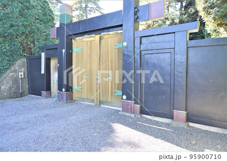 越谷の宮内庁の埼玉鴨場の入口 95900710