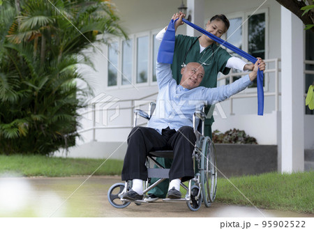 Female medical staff caring for the elderly in nursing homes. Female medical staff caring for the elderly in nursing homes. 95902522