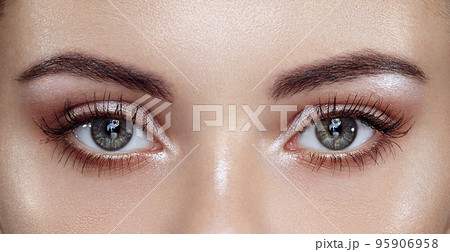 Beautiful female eyes with long eyelashes 95906958