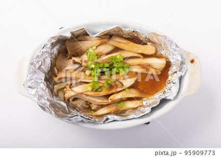 エリンギのバター醤油炒め 95909773