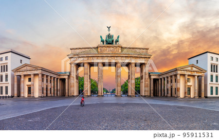 Famous Brandenburg Gate or Brandenburger Tor place of visit of Berlin, Germany 95911531