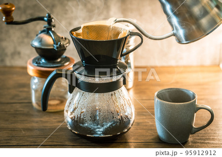 【コーヒー】ハンドドリップ【ペーパードリップ】 95912912
