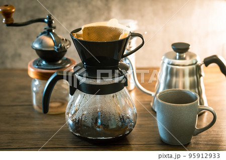 【コーヒー】ハンドドリップ【ペーパードリップ】 95912933