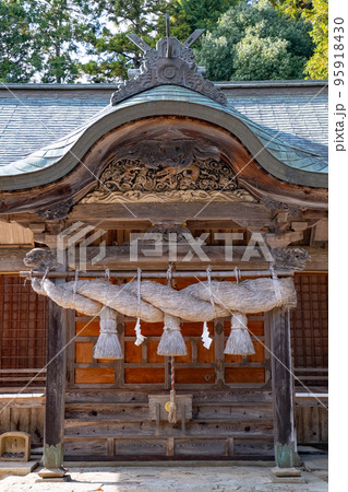 天萬神社 拝殿 鳥取県西伯郡南部町天萬 天萬神社 拝殿 鳥取県西伯郡南部町天萬 95918430