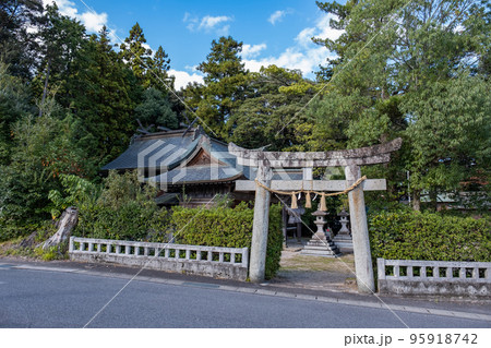 天萬神社 鳥取県西伯郡南部町天萬 天萬神社 鳥取県西伯郡南部町天萬 95918742