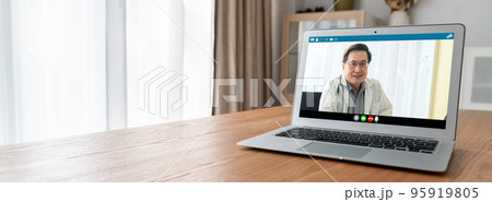 Doctor video call online by modish telemedicine software application 95919805