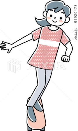 スケートボードに乗る笑顔の女の子 95920478