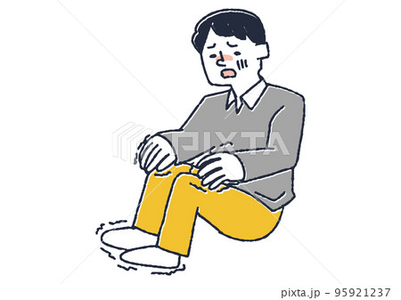 手足が震える男性　病気の初期症状 95921237