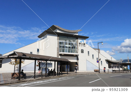 奈良線 宇治駅 奈良線 宇治駅 95921309
