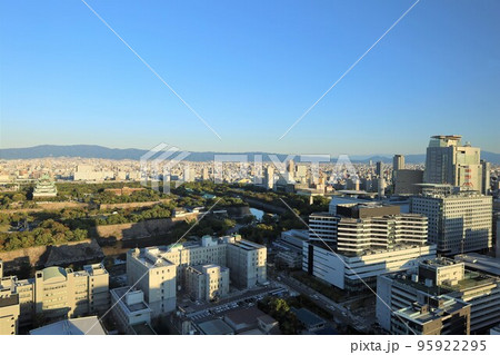 大阪城とその周辺を散歩 朝~昼~夕~夜 秋晴れ 大阪城とその周辺を散歩 朝~昼~夕~夜 秋晴れ 95922295