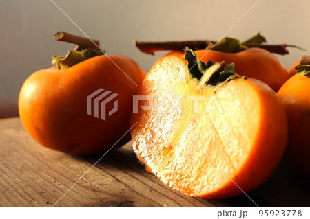 柿の断面 柿の断面 95923778