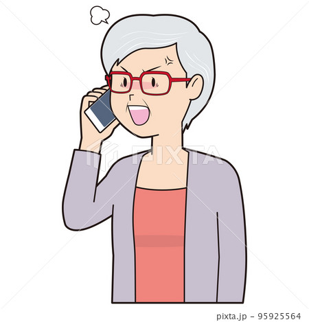 電話で怒るシニア女性 95925564