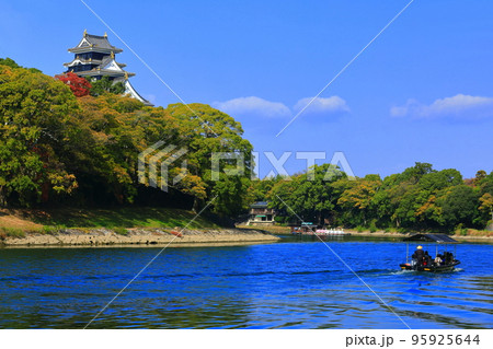 【岡山県】岡山城と旭川遊覧クルーズ(令和の大改修後) 【岡山県】岡山城と旭川遊覧クルーズ(令和の大改修後) 95925644