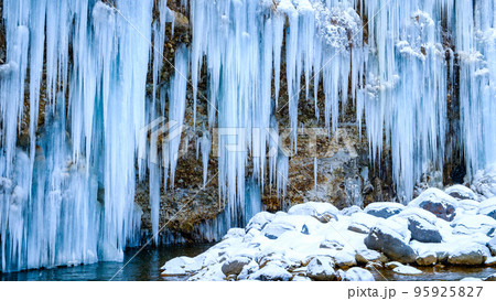 白川氷柱群 95925827